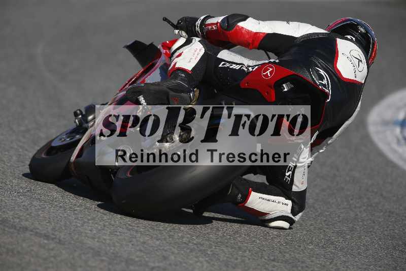 /Archiv-2024/01 26.-28.01.2024 Moto Center Thun Jerez/Gruppe schwarz-black/864